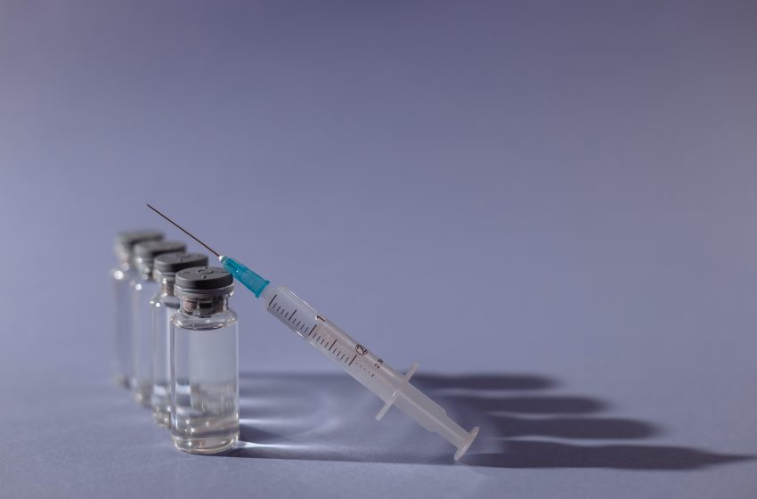  Zimbabwe Receives First Batch of Covid-19 Vaccines